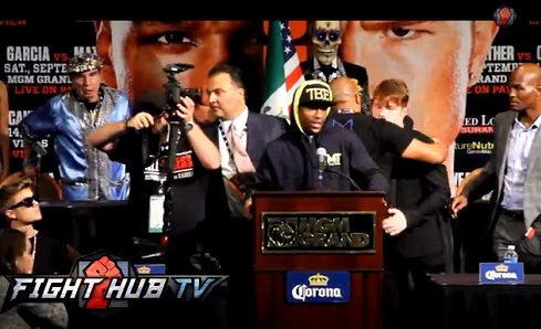 Mayweather-Canelo-Rueda